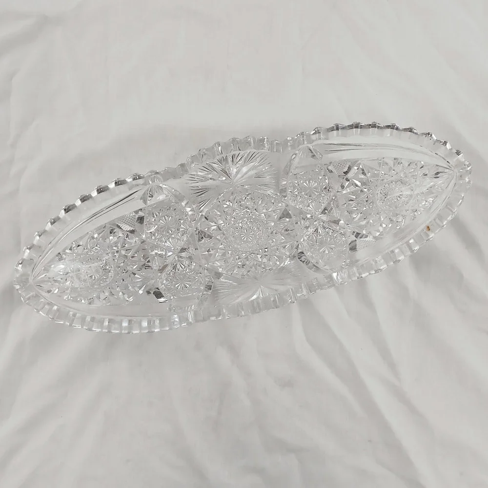 Unmarked elegant vintage